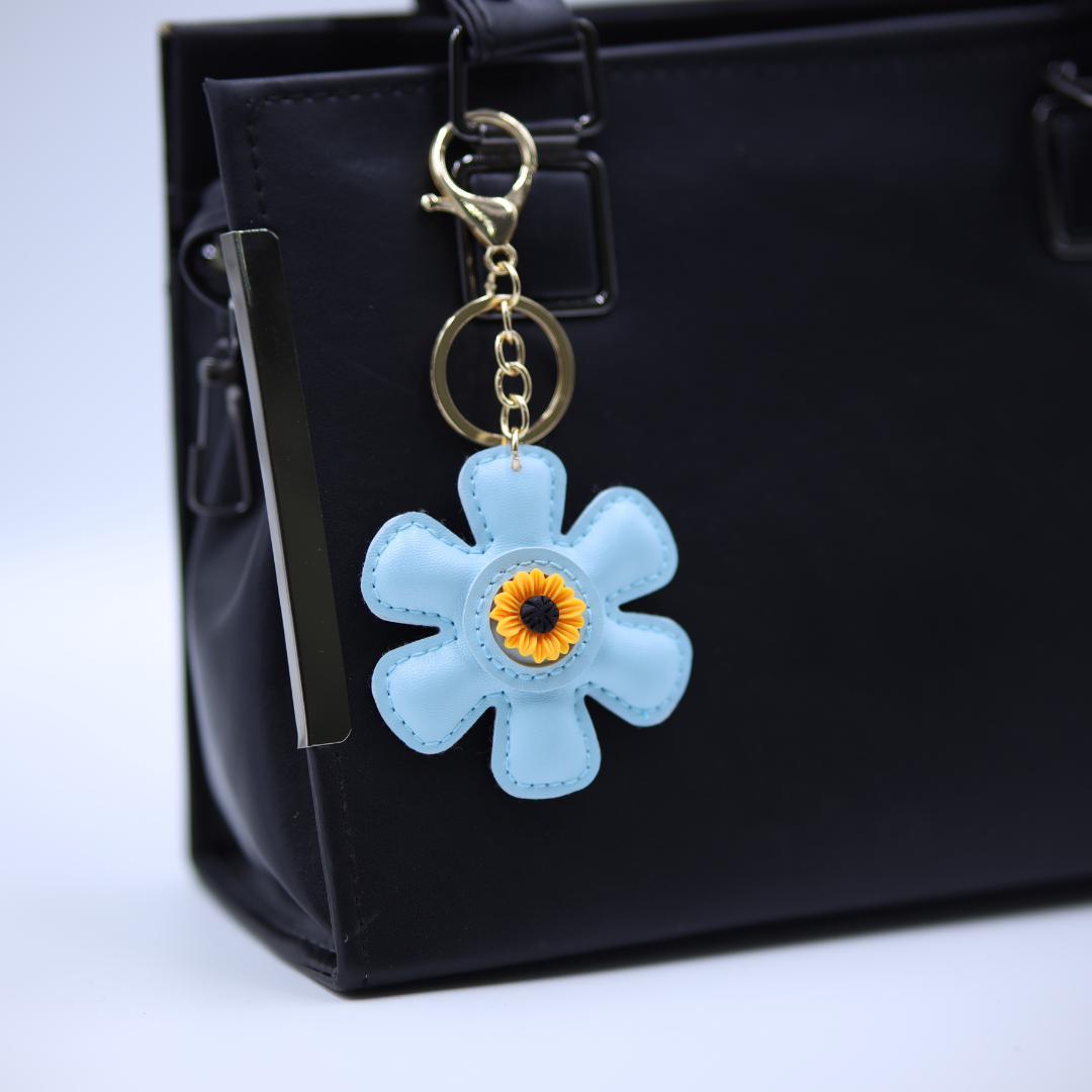 Loveza Blossom Bag Charm